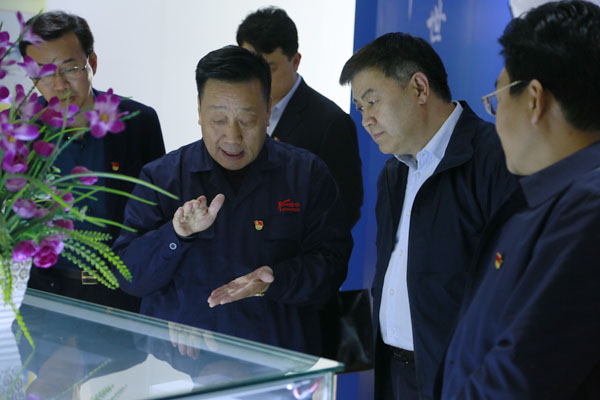 政声｜市委常委、统战部长娄会峰莅临隆华调研