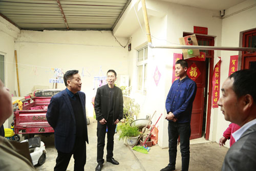 隆华党委书记李占明深入贫困户调研，助力精准扶贫