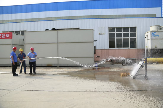 装备分公司开展危化品泄漏应急救援演练 提升实战能力