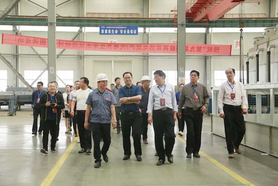 孟津县人大常委会莅临隆华考察调研现代装备制造业